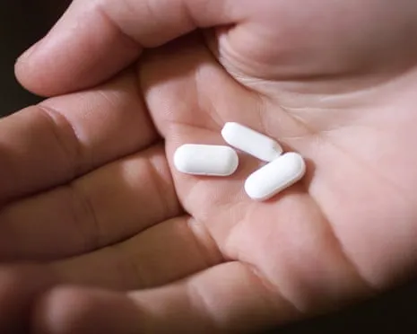 Daily Aspirin Reveals ‘Huge Effect’ in Reducing Colorectal Cancer Relapse, Trial Reports